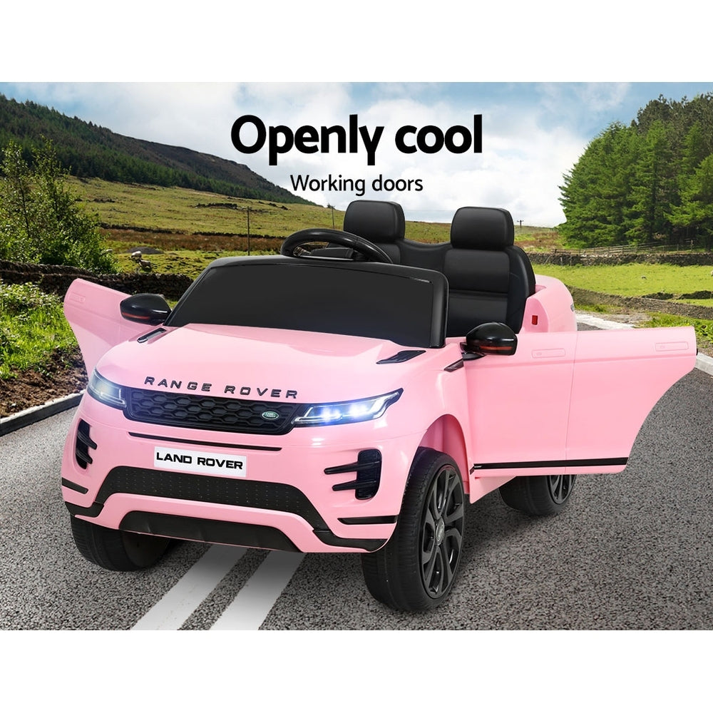 Lara Land Rover